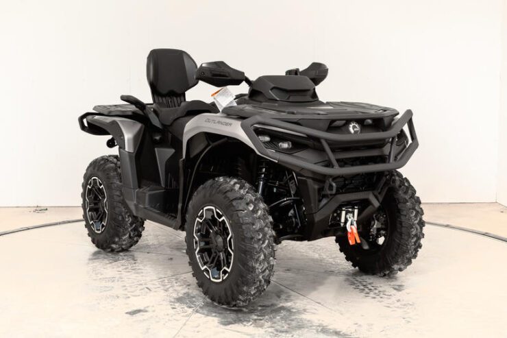2025 Can-Am Outlander MAX XT 8