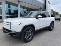 2023-Rivian-R1S-Adventure-Suv-1