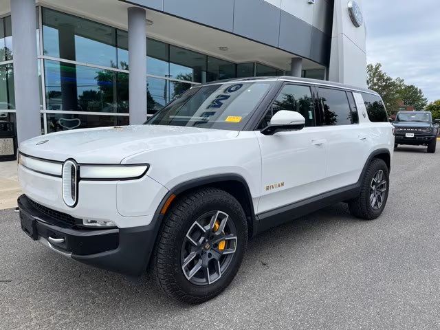 2023 Rivian R1S
